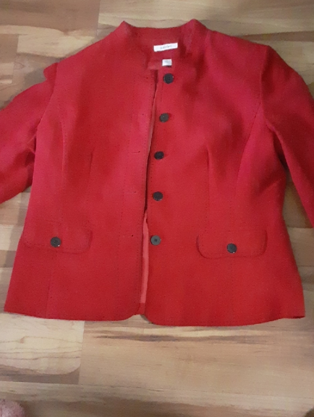 dressbarn Red Collarless Button Blazer